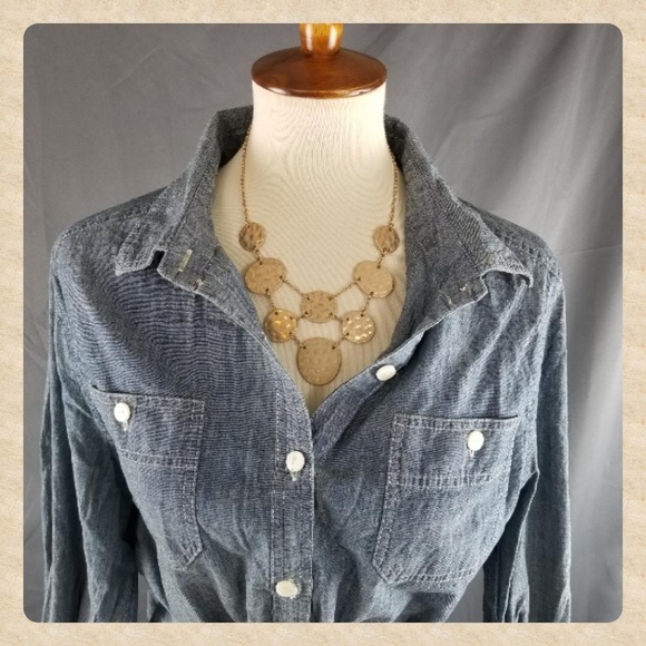 Matte Hammared Disc Statement Necklace - Picture 2 of 3